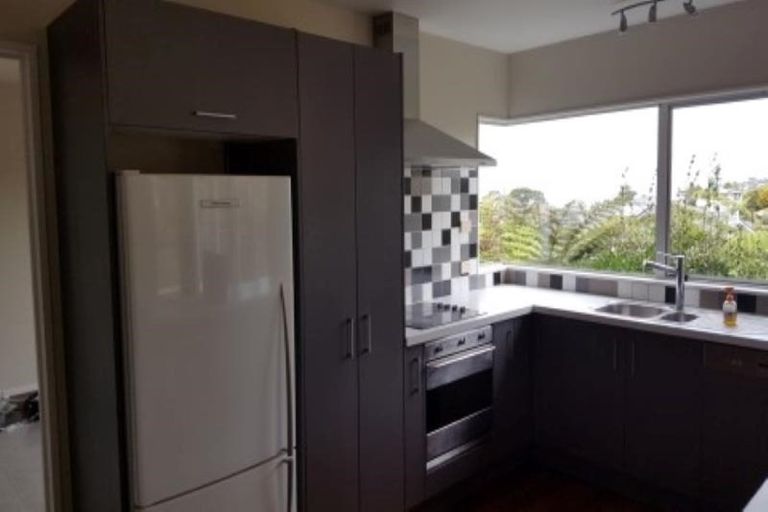 Photo of property in 10a Oban Road, Browns Bay, Auckland, 0630