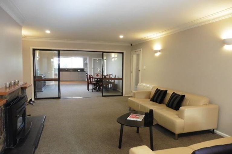 Photo of property in 5 Mcdougall Avenue, St Albans, Christchurch, 8014