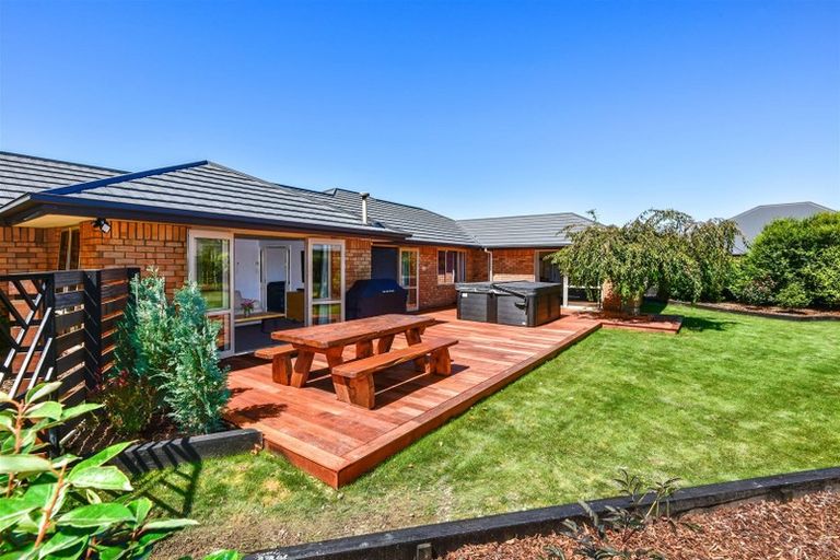 Photo of property in 10 Juliet Place, Rolleston, 7614