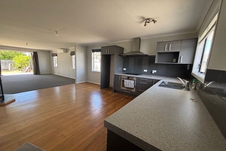 Photo of property in 115 King Street, Taradale, Napier, 4112