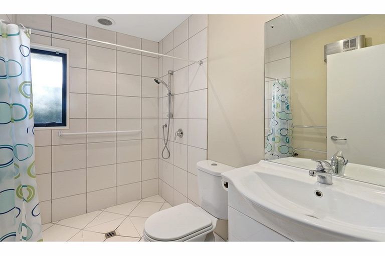 Photo of property in 96 Main South Road, Sockburn, Christchurch, 8042