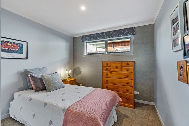 Photo of property in 50 Arabella Lane, Snells Beach, 0920