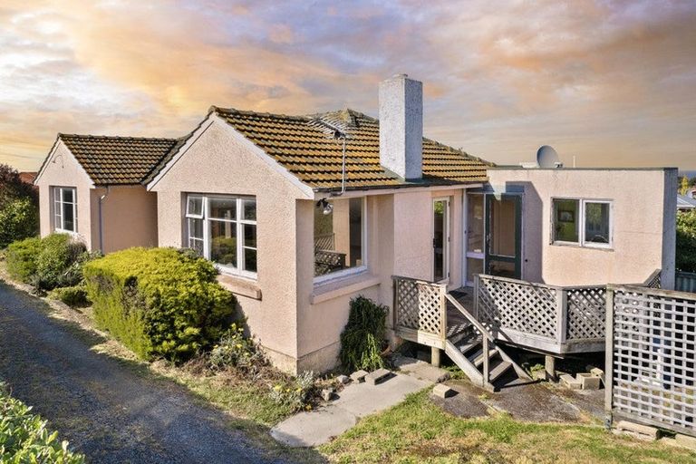 Photo of property in 219 Highcliff Road, Shiel Hill, Dunedin, 9013