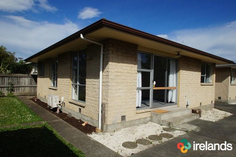Photo of property in 2/19 Cheviot Street, Spreydon, Christchurch, 8024