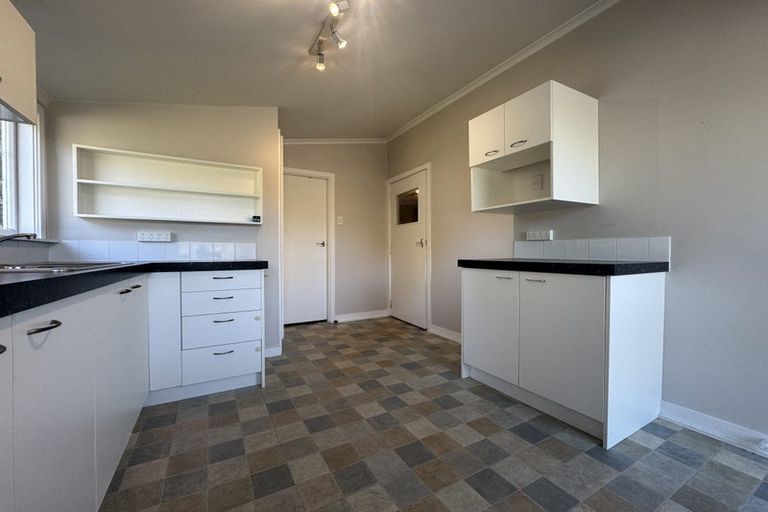 Photo of property in 196 Guthries Road, Belfast, Christchurch, 8051