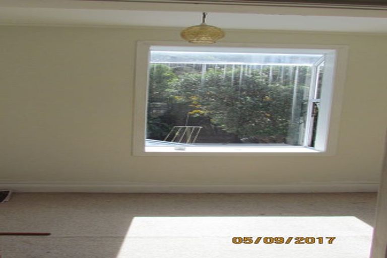 Photo of property in 120 Aro Street, Aro Valley, Wellington, 6021