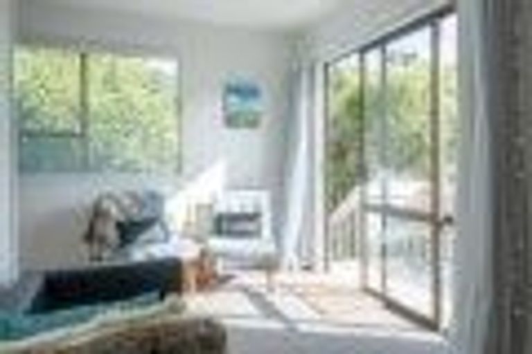 Photo of property in 146 Glendhu Road, Bayview, Auckland, 0629