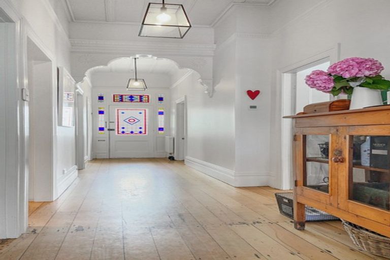 Photo of property in 123 Crummer Road, Grey Lynn, Auckland, 1021