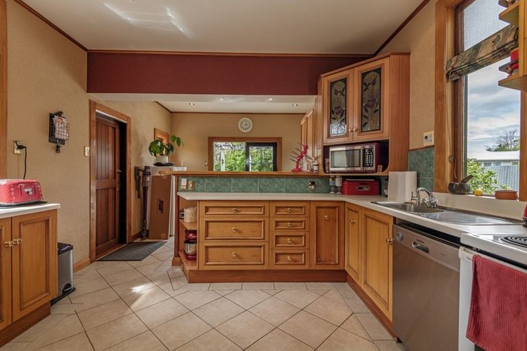 Photo of property in 21 Mere Mere Avenue, Palmerston North, 4414