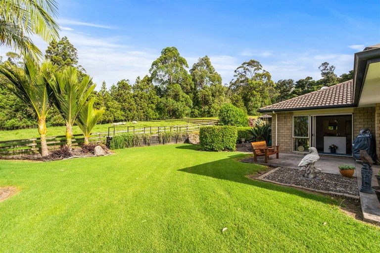 Photo of property in 16 De L'isle Lane, Maungatapere, Whangarei, 0179