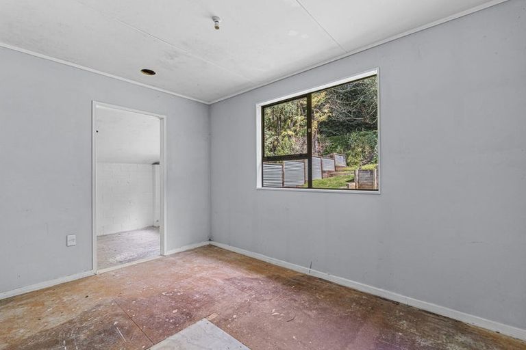 Photo of property in 17 Thames Street, Welbourn, New Plymouth, 4310