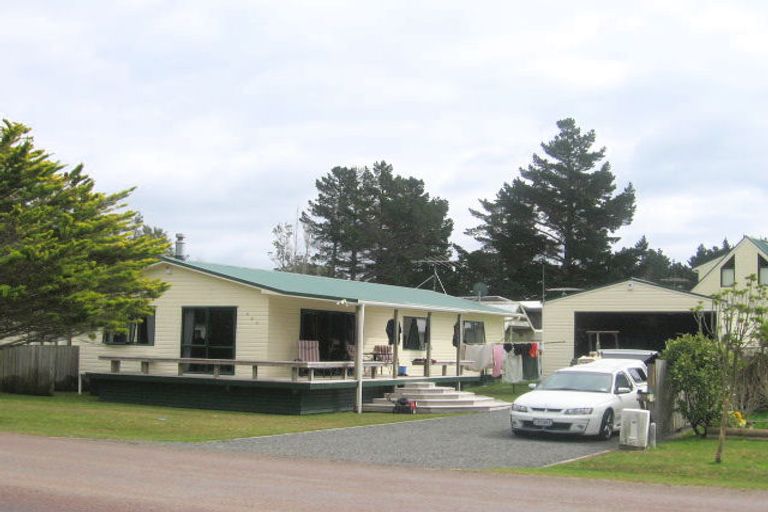Photo of property in 220 Matarangi Drive, Matarangi, Whitianga, 3592