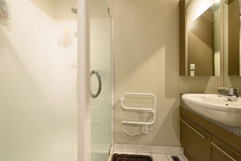 Photo of property in 9/337 Jackson Street, Petone, Lower Hutt, 5012