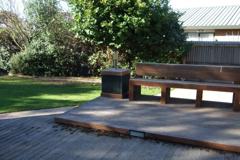 Photo of property in 910 Avonside Drive, Avondale, Christchurch, 8061