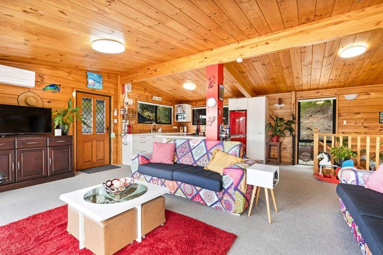 Photo of property in 9a Finlay Grove, Waikawa, Picton, 7220