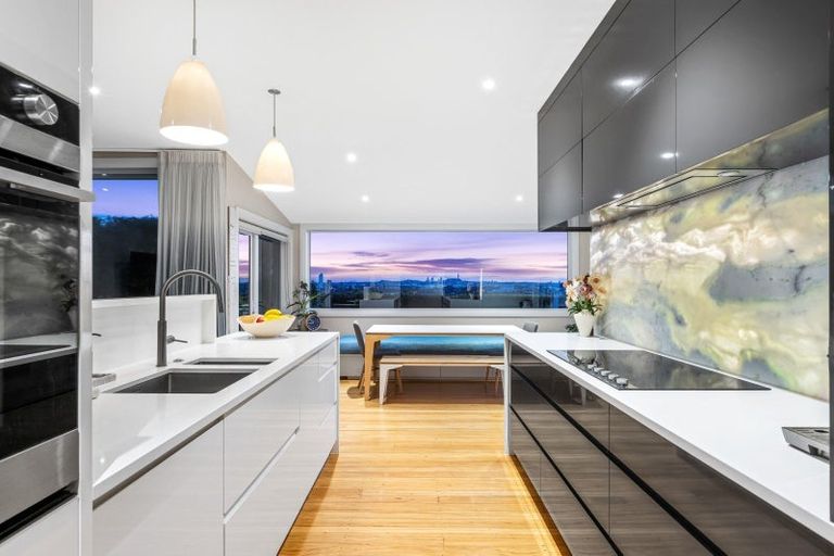 Photo of property in 21a Castor Bay Road, Castor Bay, Auckland, 0620