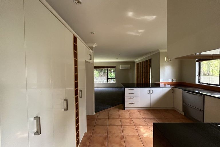 Photo of property in 12 Waterhouse Drive, Brooklyn, Wellington, 6021