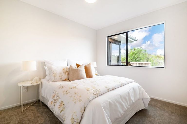 Photo of property in 8 Hague Place, Birkenhead, Auckland, 0626