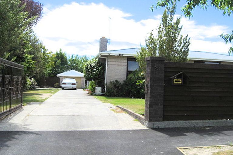 Photo of property in 33 Alpine View Lane, Parklands, Christchurch, 8083