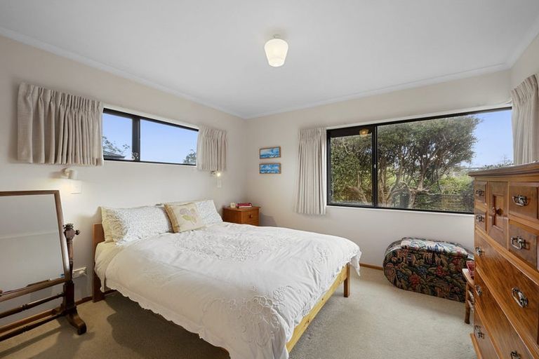 Photo of property in 3 Kura Street, Brooklands, New Plymouth, 4310