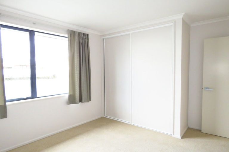 Photo of property in 13/3 Harkness Place, Westport, 7825