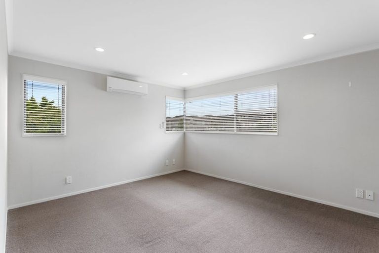 Photo of property in 28 Riviera Drive, Flat Bush, Auckland, 2019