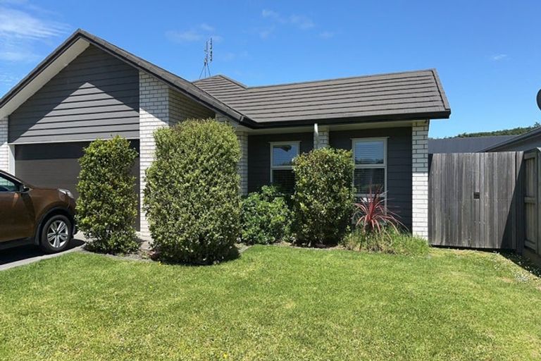 Photo of property in 44 Awataha Crescent, Pyes Pa, Tauranga, 3110