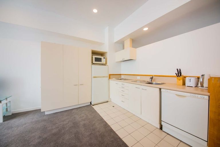 Photo of property in 12 Hobson Street, Woolston, Christchurch, 8023