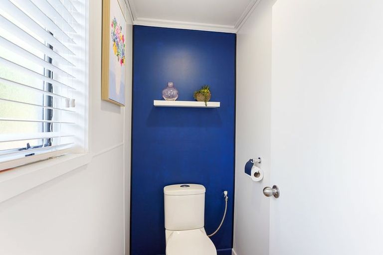 Photo of property in 30 Ruru Street, Waikanae, 5036