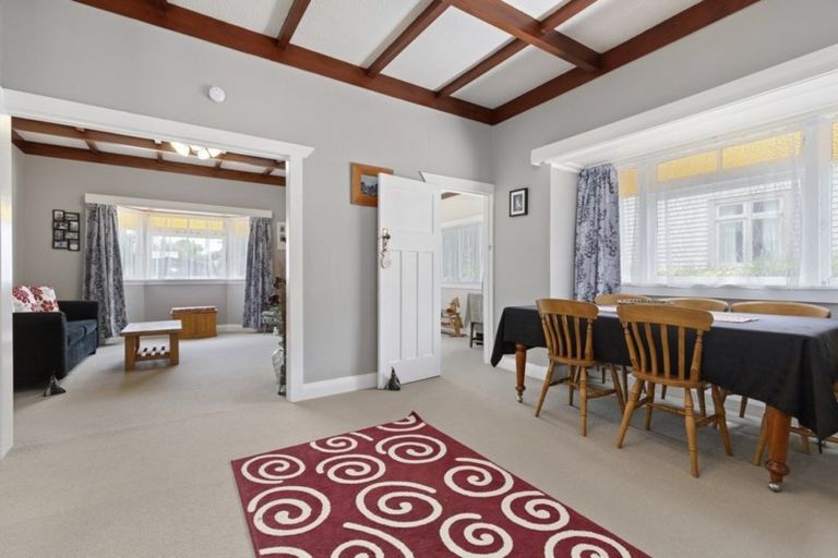 Photo of property in 19 Carlyle Street, Te Aroha, 3320