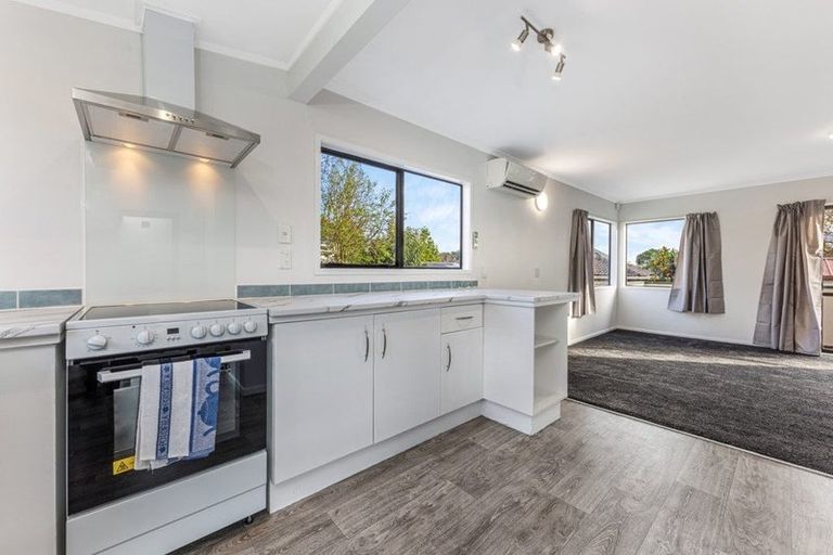 Photo of property in 15 View Road, Waiuku, 2123