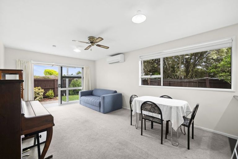 Photo of property in 1/177a Grimseys Road, Redwood, Christchurch, 8051