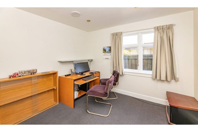 Photo of property in 23 Estuary Road, New Brighton, Christchurch, 8061