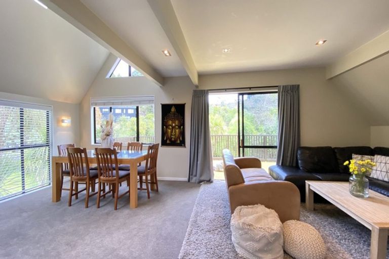 Photo of property in 1/141 Balmain Road, Birkenhead, Auckland, 0626