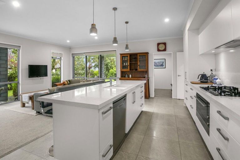 Photo of property in 53 Highfields Drive, Katikati, 3129