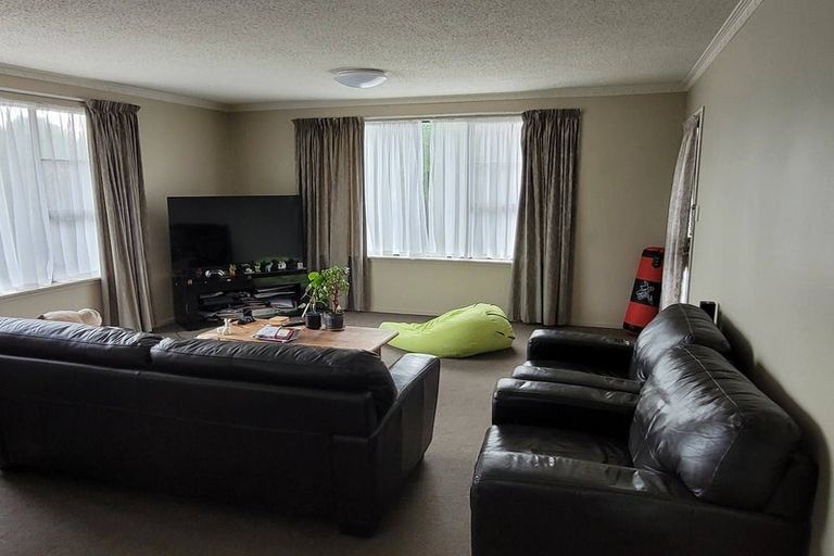 Photo of property in 1/14 Resolution Place, Bryndwr, Christchurch, 8053