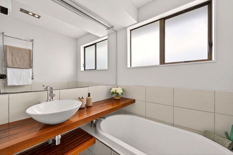 Photo of property in 41a Manawatu Street, Hokowhitu, Palmerston North, 4410