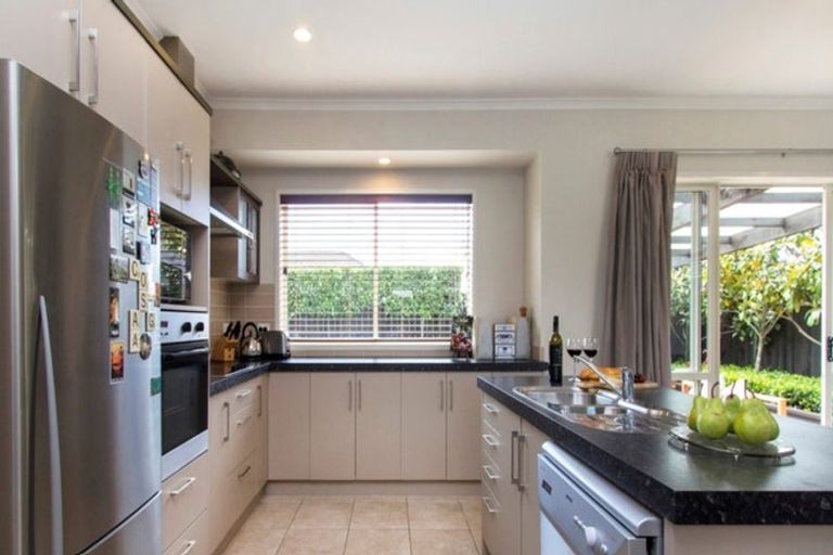 Photo of property in 7 Elwyn Close, Flat Bush, Auckland, 2016