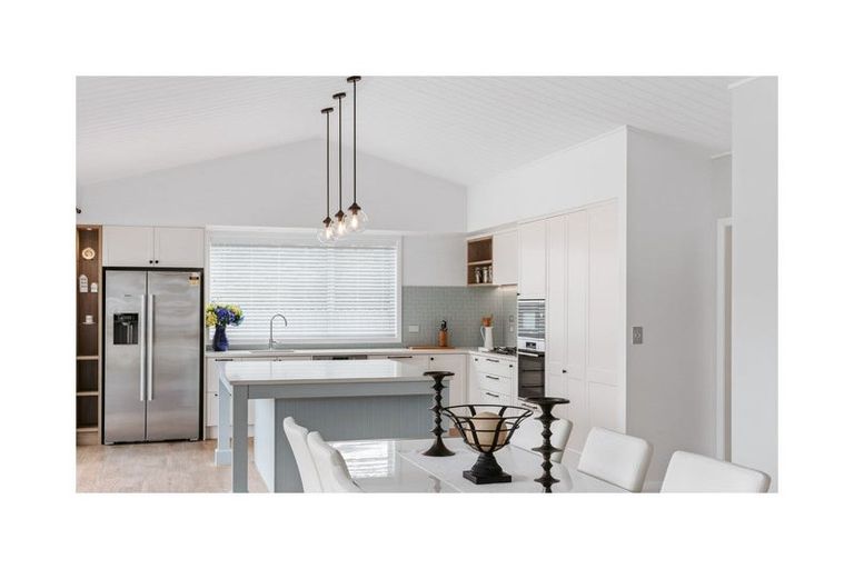 Photo of property in 99 Adler Drive, Ohauiti, Tauranga, 3112