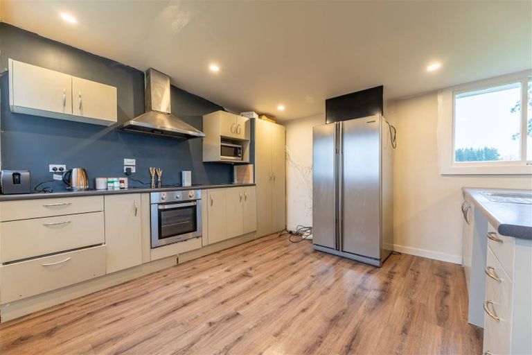 Photo of property in 130 Molloys Road, Waimate, 7980