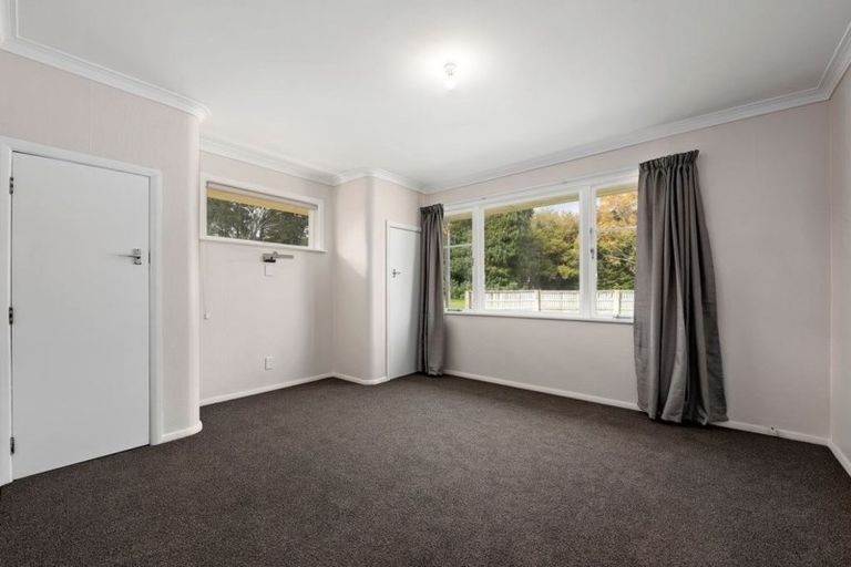 Photo of property in 971 Fergusson Drive, Ebdentown, Upper Hutt, 5018