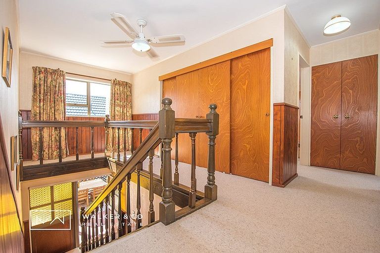 Photo of property in 10 Pioneer Grove, Silverstream, Upper Hutt, 5019