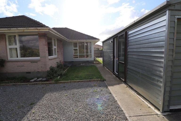 Photo of property in 1 Ballantyne Avenue, Upper Riccarton, Christchurch, 8041