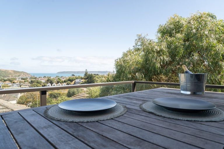 Photo of property in 2a Mapplebeck Street, Titahi Bay, Porirua, 5022