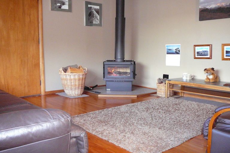 Photo of property in 17 Alton Street, Omakau, 9376