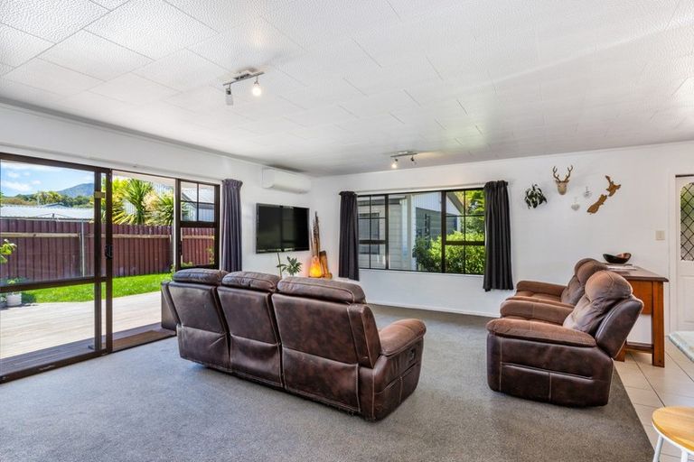 Photo of property in 96 Hyde Avenue, Richmond Heights, Taupo, 3330