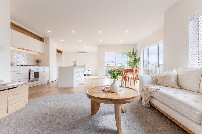 Photo of property in 23 Frimley Terrace, Waikanae Beach, Waikanae, 5036