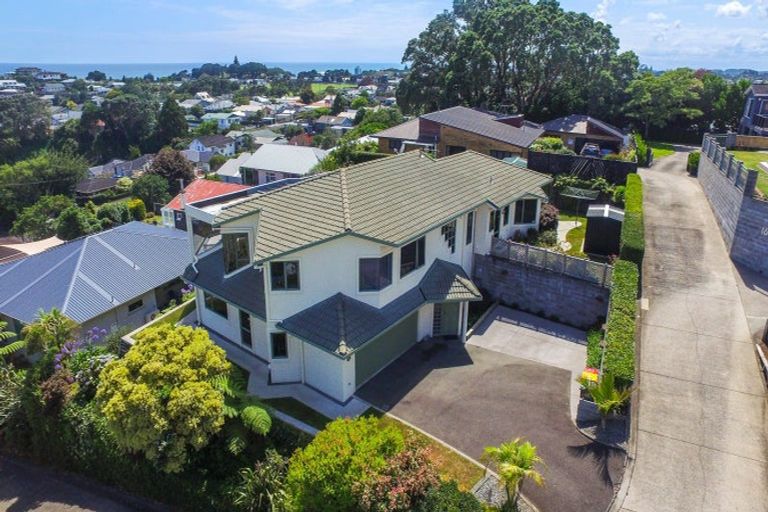 Photo of property in 16a Burns Street, Westown, New Plymouth, 4310