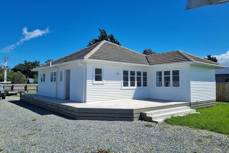 Photo of property in 147 Fitzherbert Street, Featherston, 5710