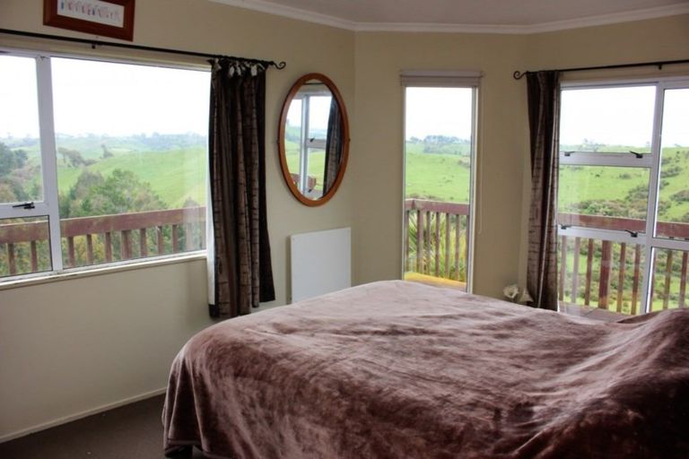 Photo of property in 1066 Richmond Road, Everett Park, Inglewood, 4389